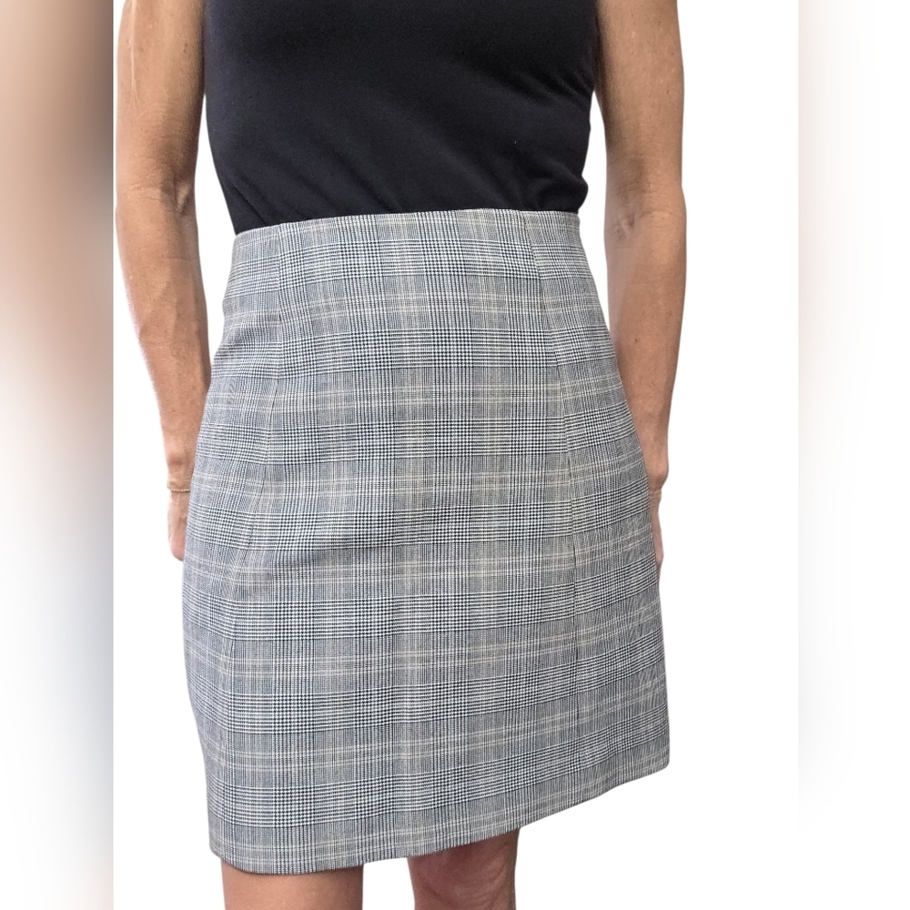 Babaton Aritzia Glen Check Plaid Mini Skirt Size 2 Stretch Lined